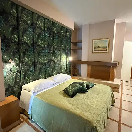 Da Francesca Guestrooms Affittacamere 3*